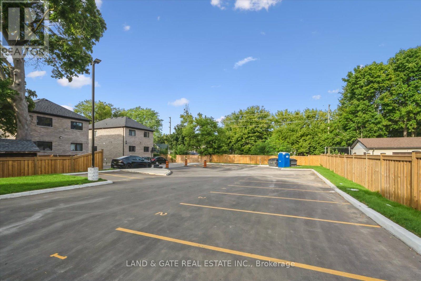 4 - 223 Albert Street, Oshawa (Central), Ontario  L1H 4R6 - Photo 30 - E12881530