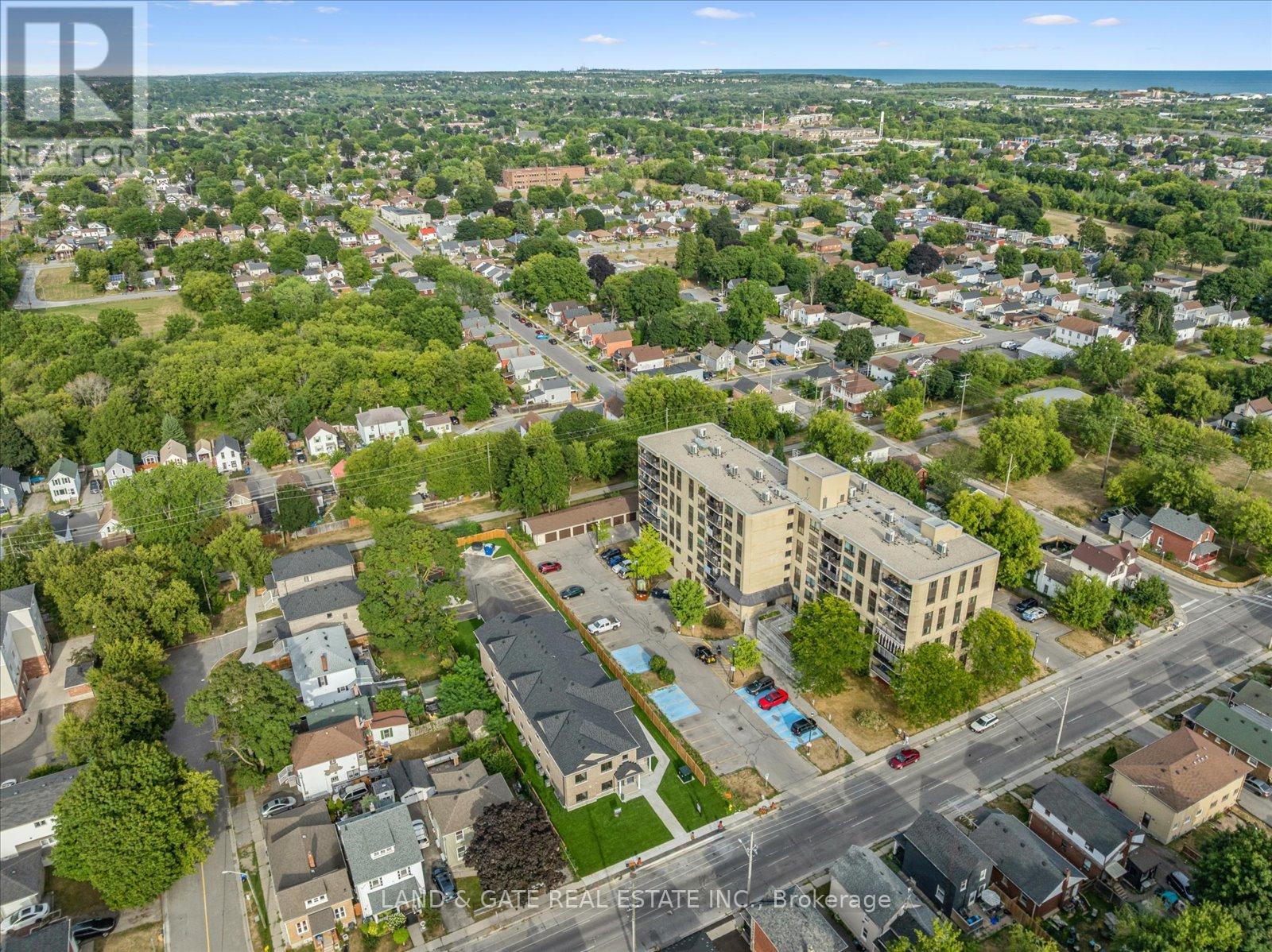 4 - 223 Albert Street, Oshawa (Central), Ontario  L1H 4R6 - Photo 35 - E12881530
