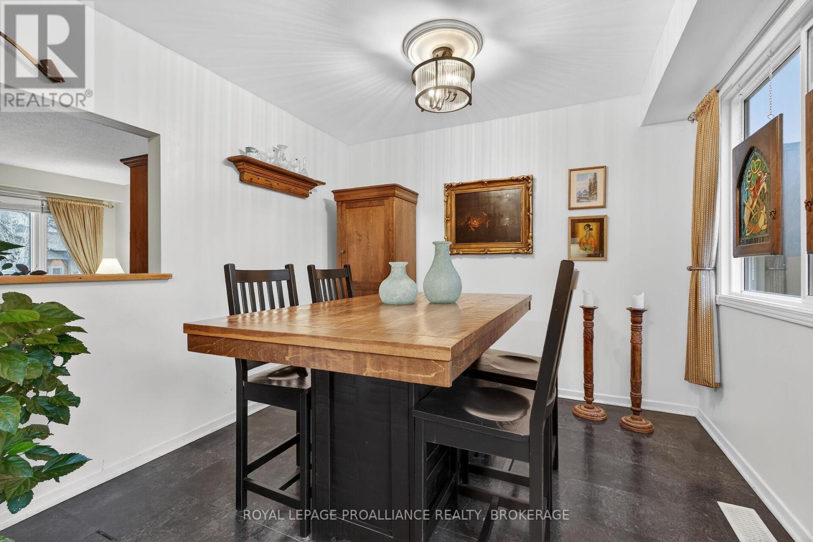 759 Somerset Crescent, Kingston (North Of Taylor-Kidd Blvd), Ontario  K7P 1G3 - Photo 8 - X12881476