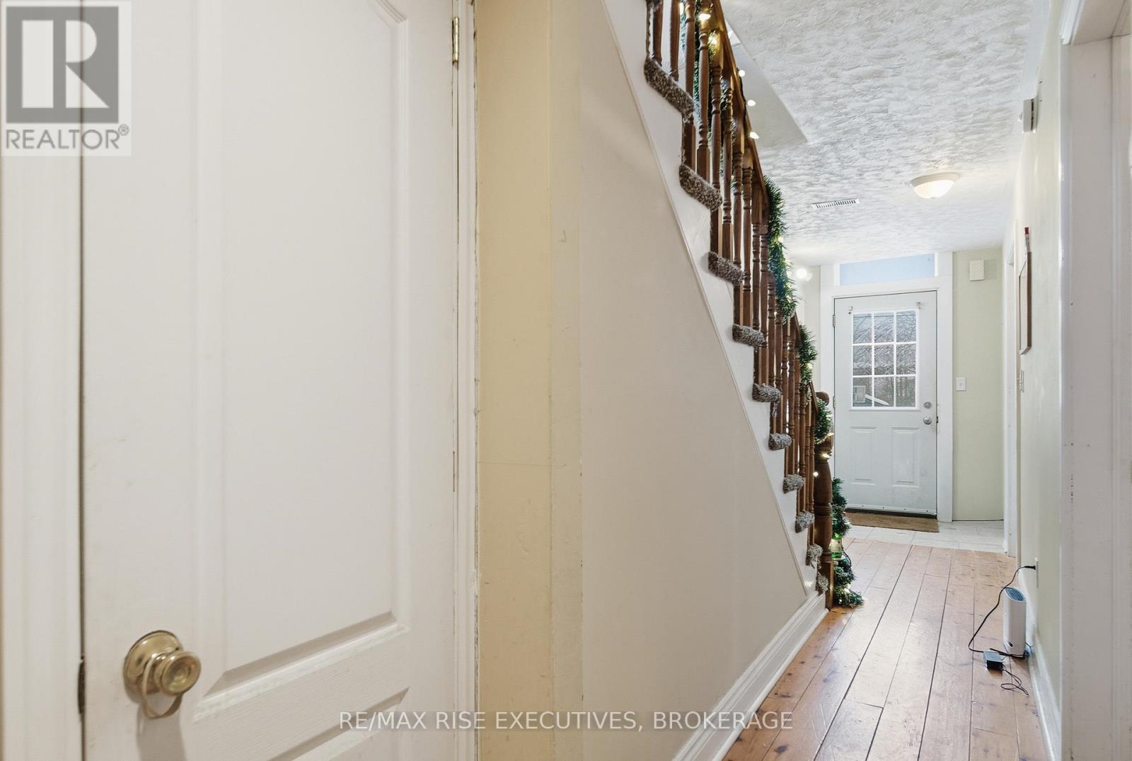 480 Victoria Street, Kingston (Central City East), Ontario  K7L 3Z7 - Photo 6 - X12881512