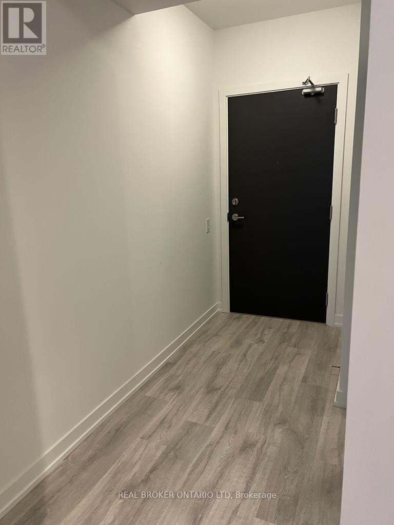 N426 - 7 Golden Lion Heights, Toronto (Newtonbrook East), Ontario  M2M 0C1 - Photo 3 - C12881458