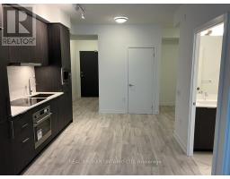 N426 - 7 GOLDEN LION HEIGHTS, Toronto, Ontario