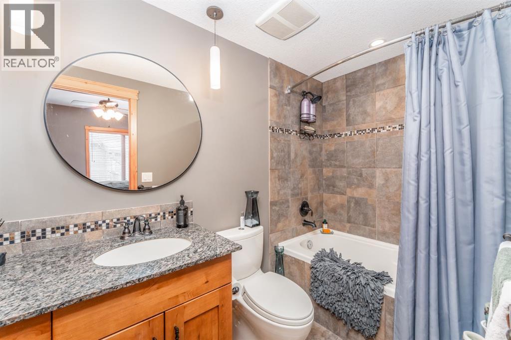 2207, 101b Stewart Creek Landing, Canmore, Alberta  T1W 0E3 - Photo 15 - A2293258