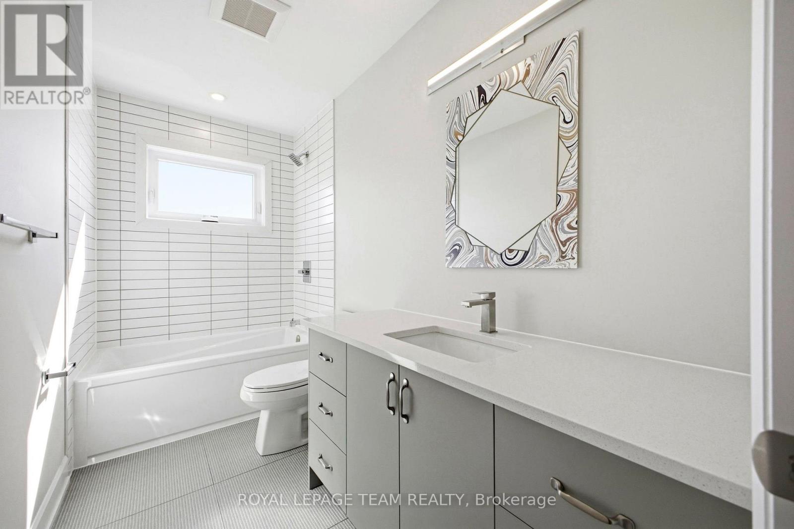 A - 7 Gwynne Avenue, Ottawa, Ontario  K1Y 1X1 - Photo 28 - X12881482