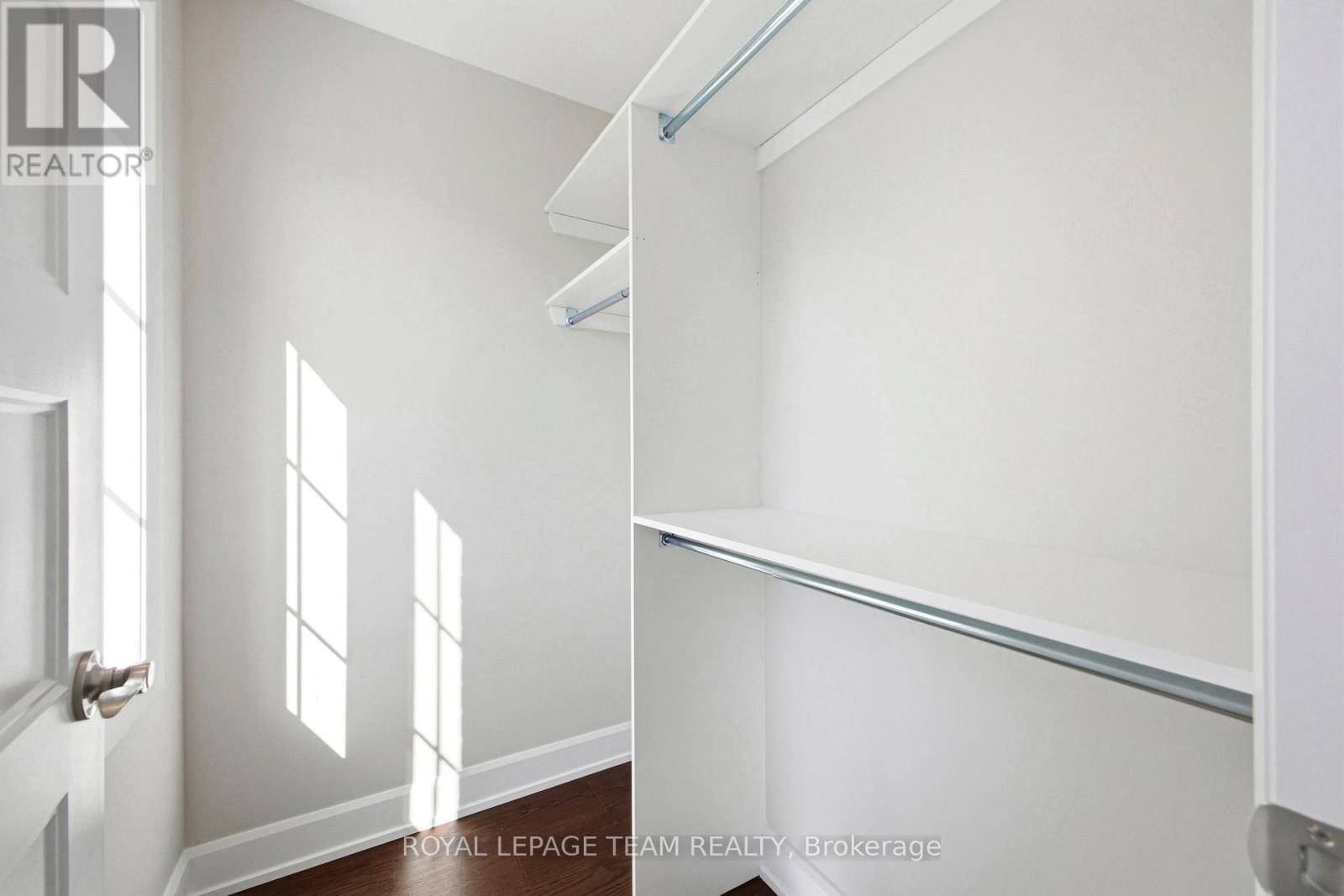 A - 7 Gwynne Avenue, Ottawa, Ontario  K1Y 1X1 - Photo 7 - X12881482