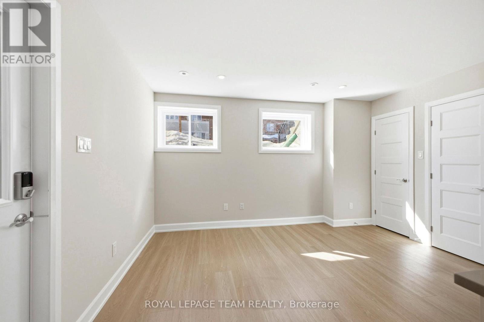 B - 7 Gwynne Avenue, Ottawa, Ontario  K1Y 1X1 - Photo 13 - X12881552