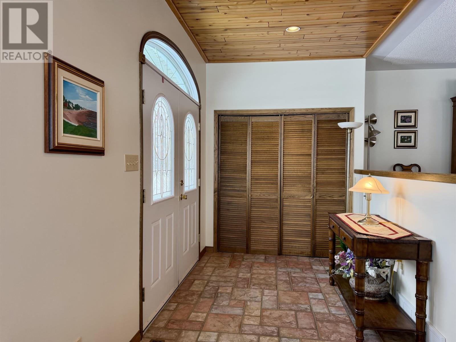 1105 Nelson St, Fort Frances, Ontario  P9A 1C3 - Photo 3 - TB2600331