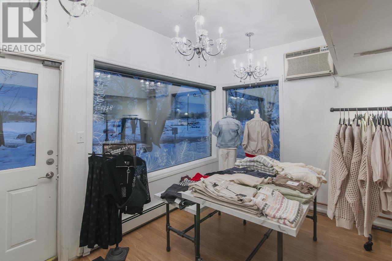 150 Main Street South, Kenora, Ontario  P9N 1S9 - Photo 40 - TB2600435