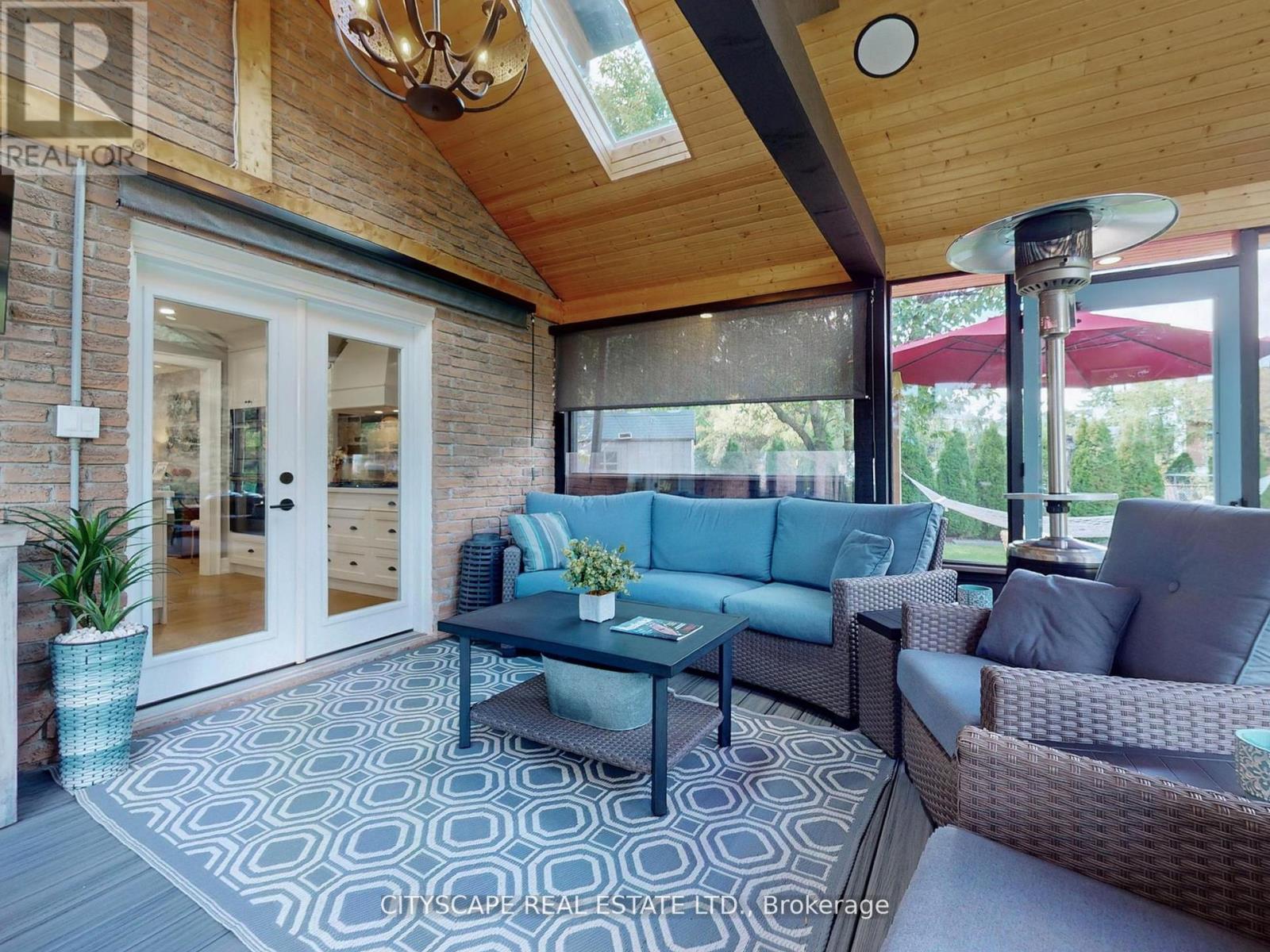 2585 Kenna Court, Mississauga (Sheridan), Ontario  L5K 2K4 - Photo 15 - W12878702