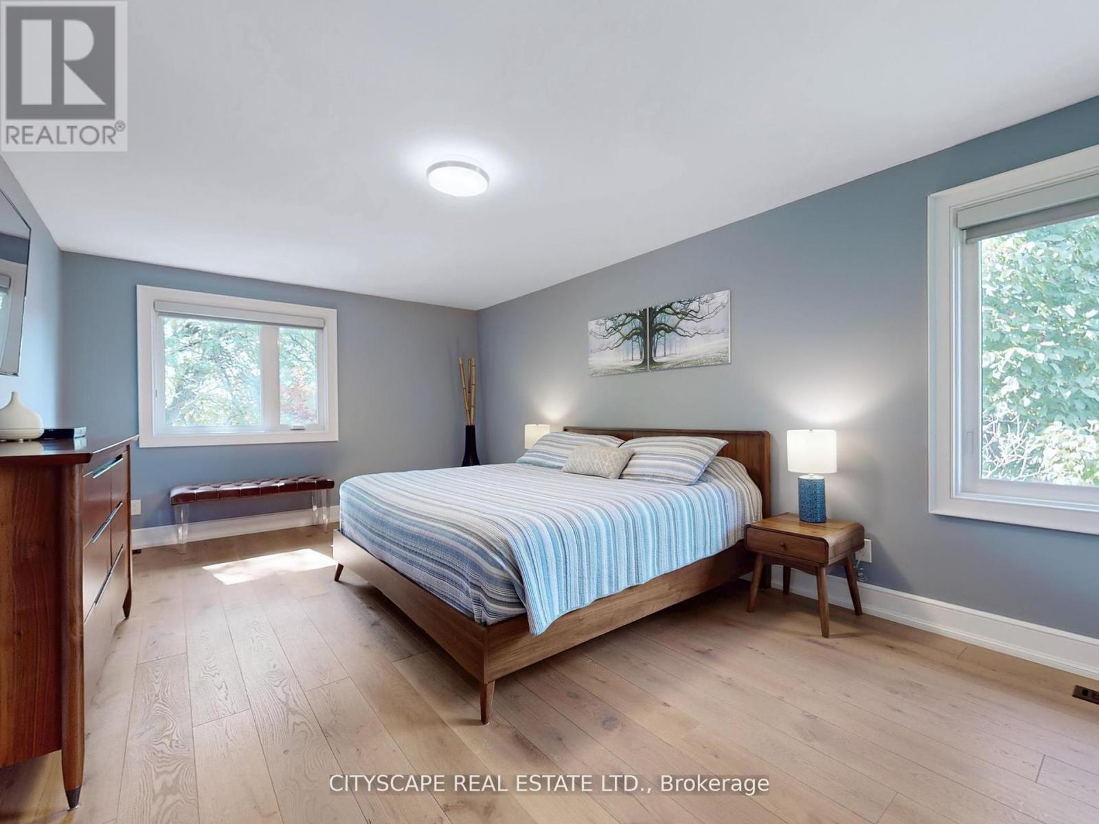 2585 Kenna Court, Mississauga (Sheridan), Ontario  L5K 2K4 - Photo 17 - W12878702