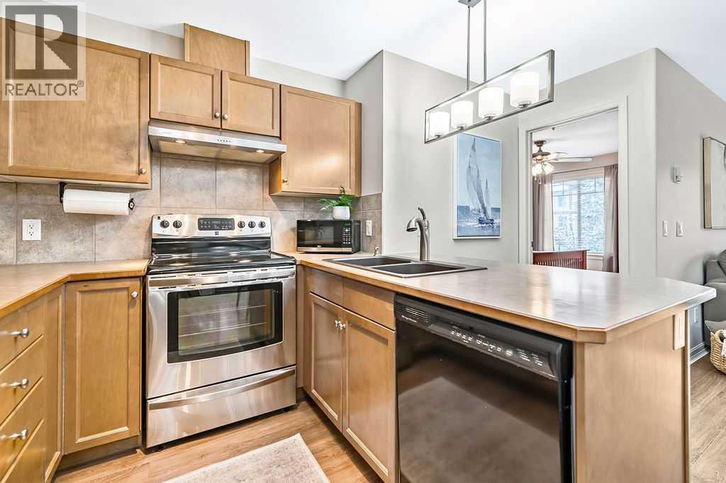 2313, 92 Crystal Shores Road, Okotoks, Alberta  T1S 2M9 - Photo 6 - A2281056