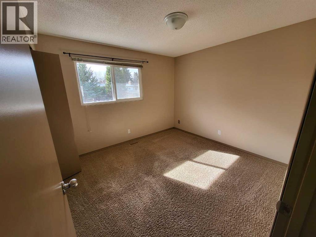 2161 Palm Road S, Lethbridge, Alberta  T1K 3N9 - Photo 6 - A2291657