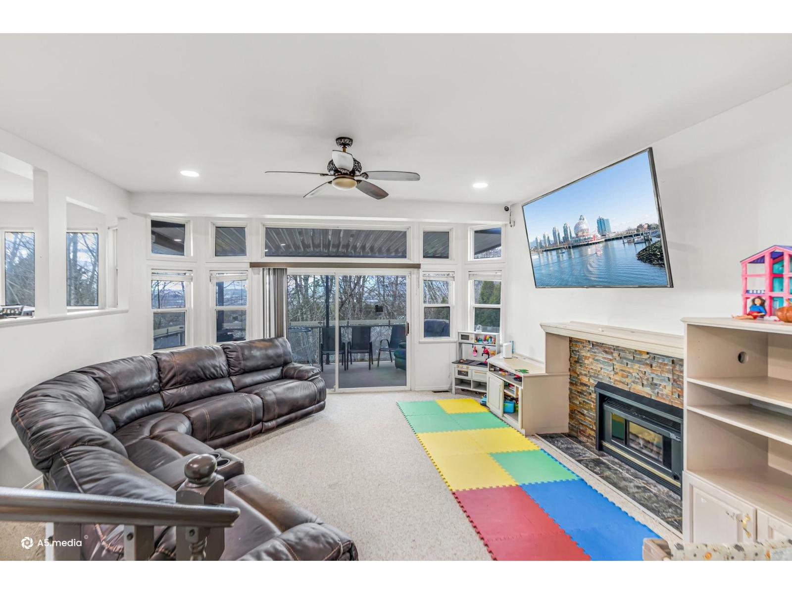 3737 Lethbridge Drive, Abbotsford, British Columbia  V3G 1J5 - Photo 10 - R3094059