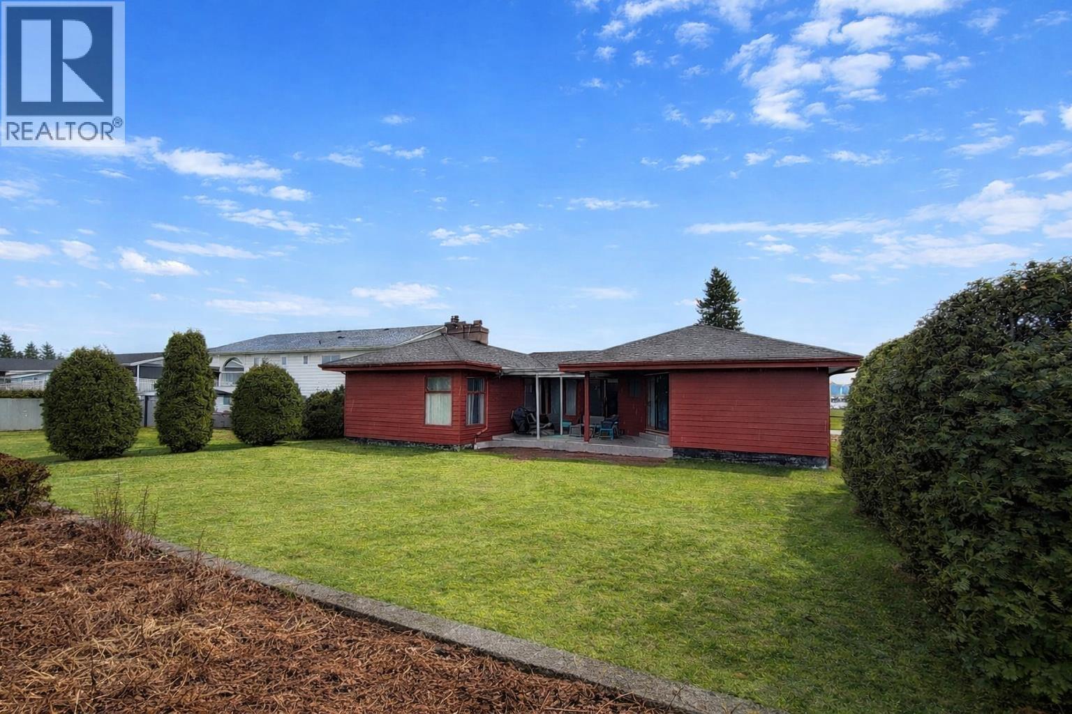 8 Meldrum Street, Kitimat, British Columbia  V8C 2L3 - Photo 4 - R3096317