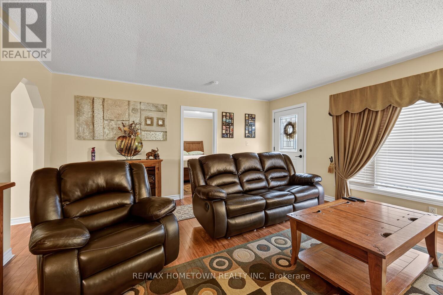2213 Meadowview Drive, Augusta, Ontario  K6V 5T1 - Photo 6 - X12881442