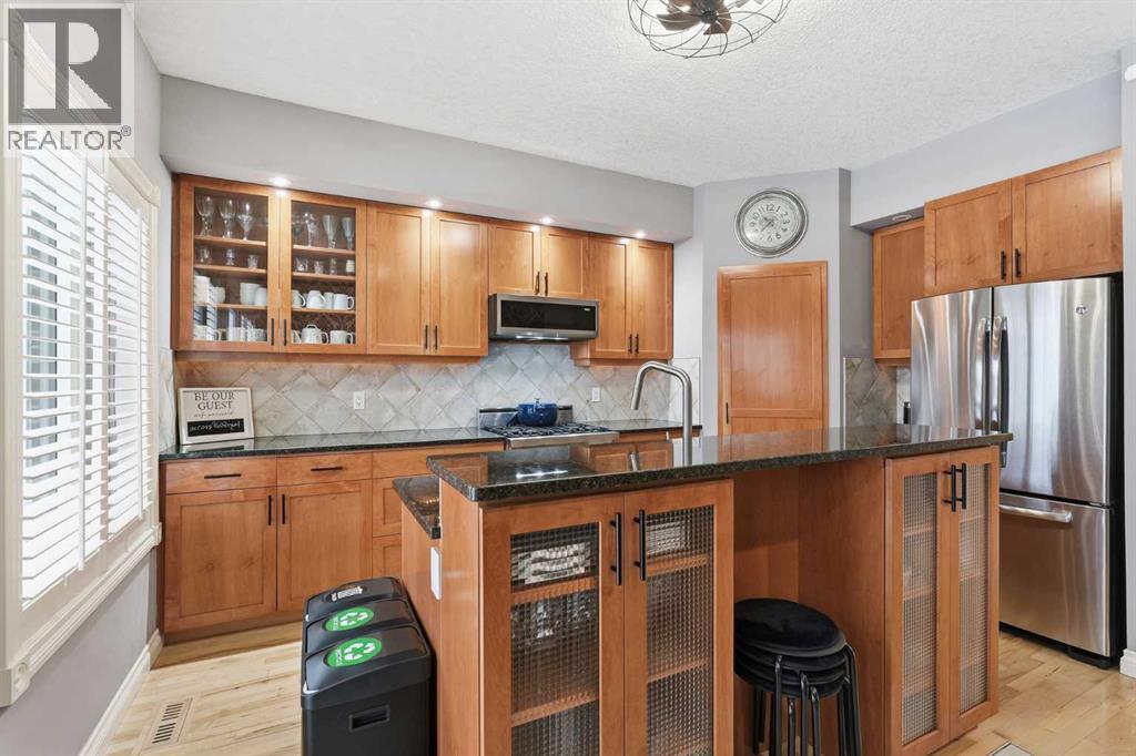 45 Somme Boulevard Sw, Calgary, Alberta  T2T 6K7 - Photo 12 - A2290411