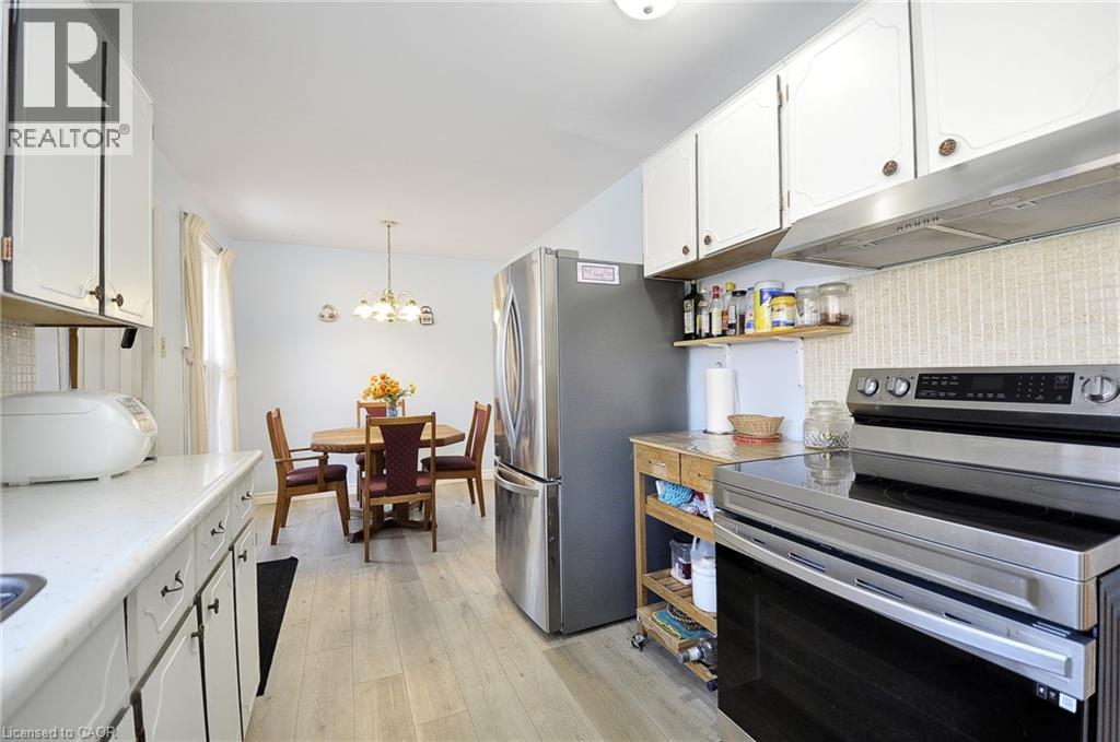 104 Milford Avenue, Waterloo, Ontario  N2L 3Z3 - Photo 11 - 40812157