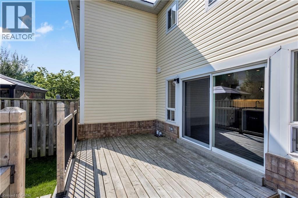 76 Blue Sky Trail, Waterdown, Ontario  L8B 0X6 - Photo 14 - 40811821