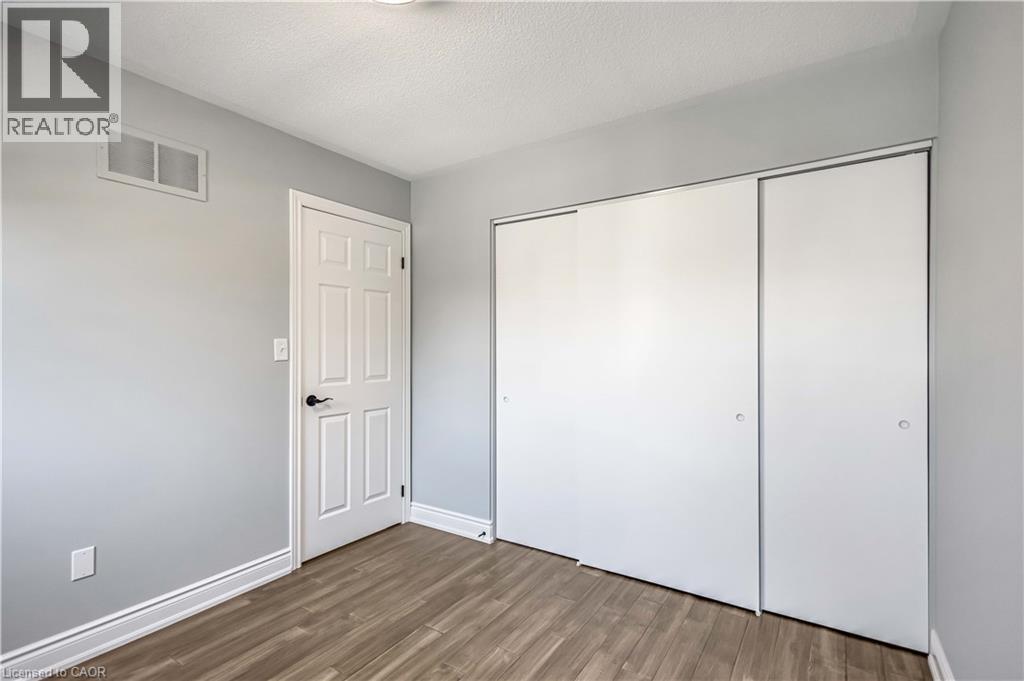 76 Blue Sky Trail, Waterdown, Ontario  L8B 0X6 - Photo 28 - 40811821