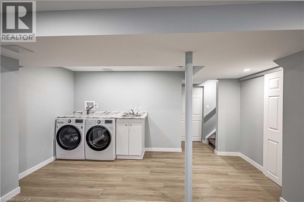 76 Blue Sky Trail, Waterdown, Ontario  L8B 0X6 - Photo 30 - 40811821