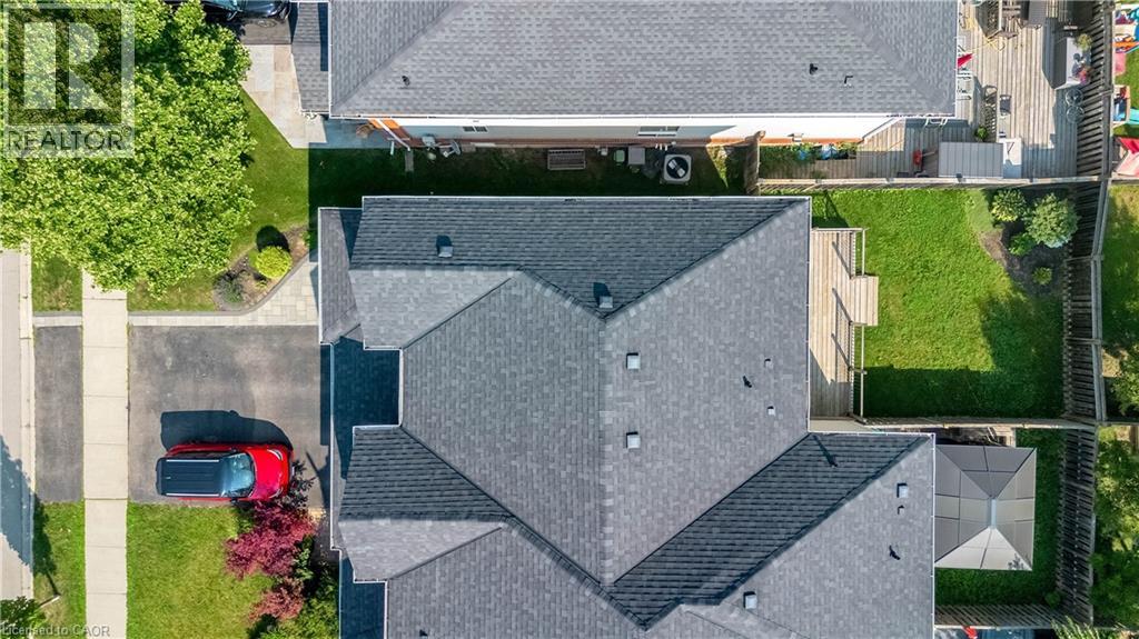 76 Blue Sky Trail, Waterdown, Ontario  L8B 0X6 - Photo 34 - 40811821