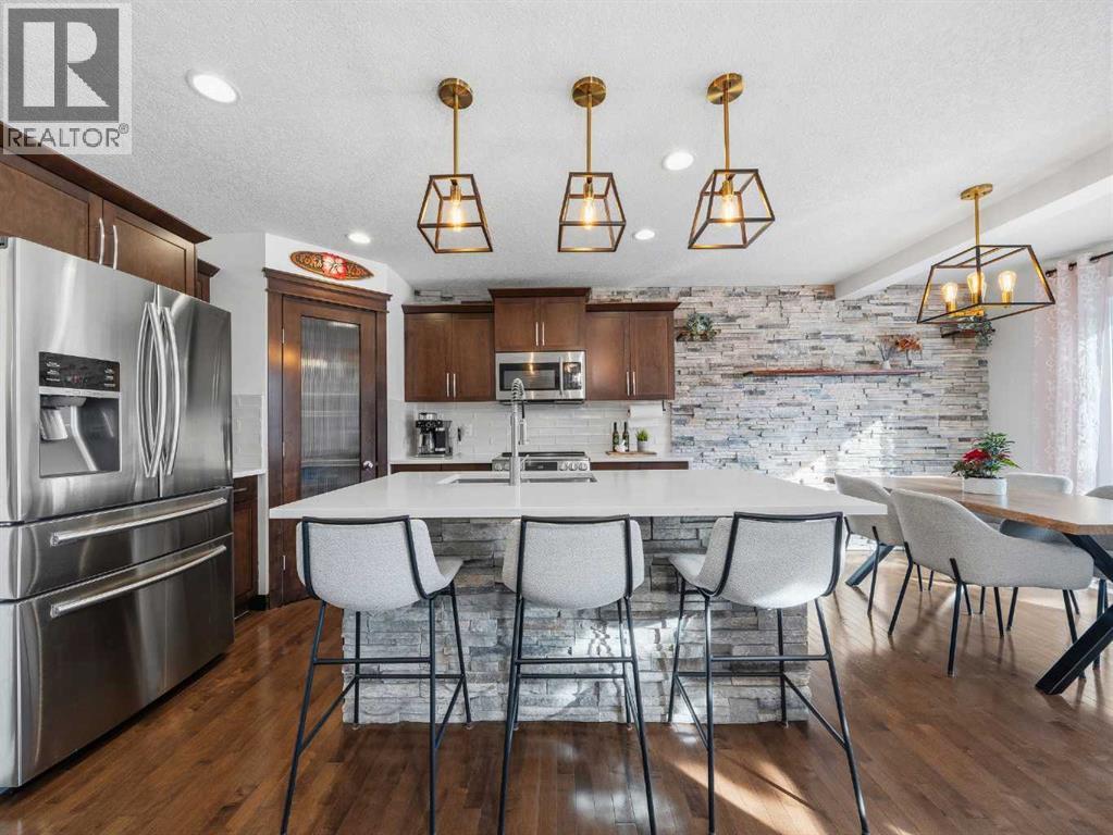 97 Evanspark Gardens Nw, Calgary, Alberta  T3P 0G7 - Photo 3 - A2293128