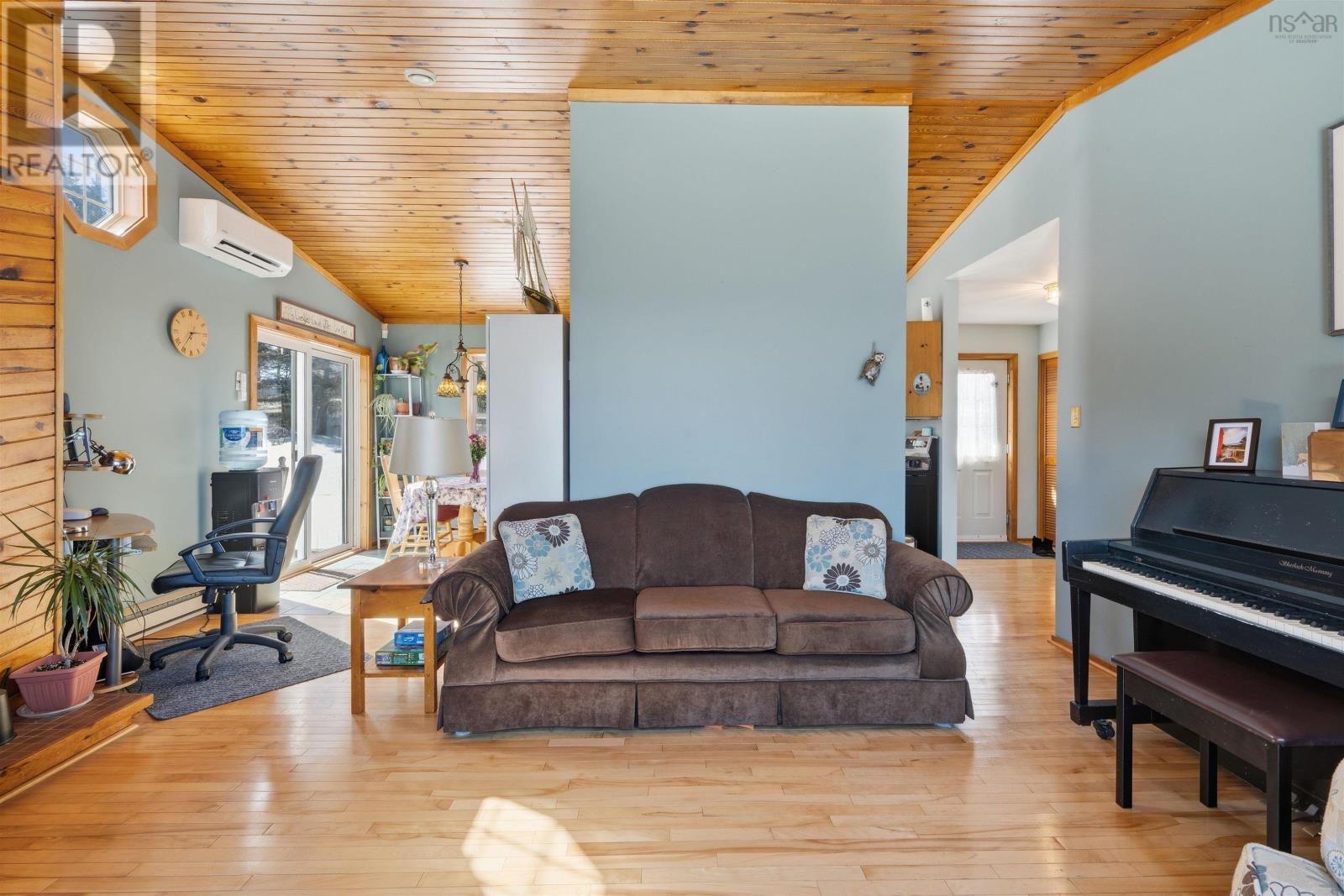 1585 Cow Bay Road, Cow Bay, Nova Scotia  B3G 1L1 - Photo 11 - 202604524