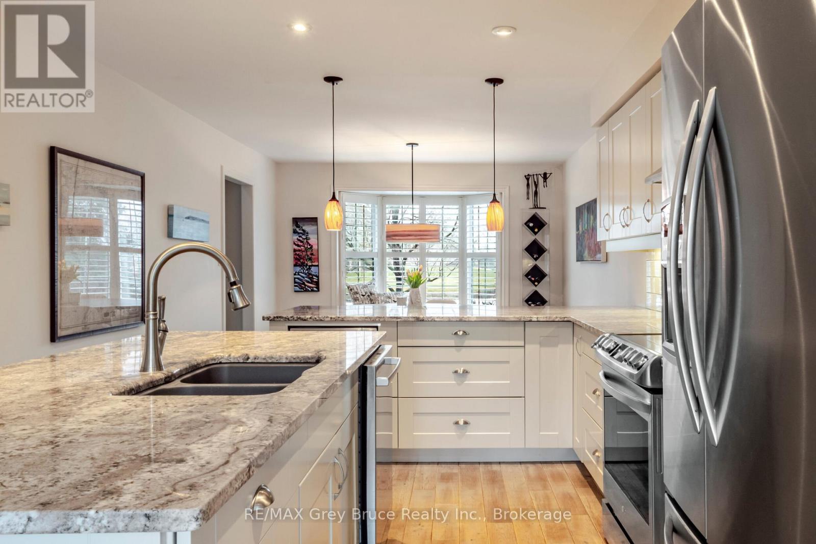 243009 21 Side Road, Meaford, Ontario  N4K 5N3 - Photo 16 - X12881514