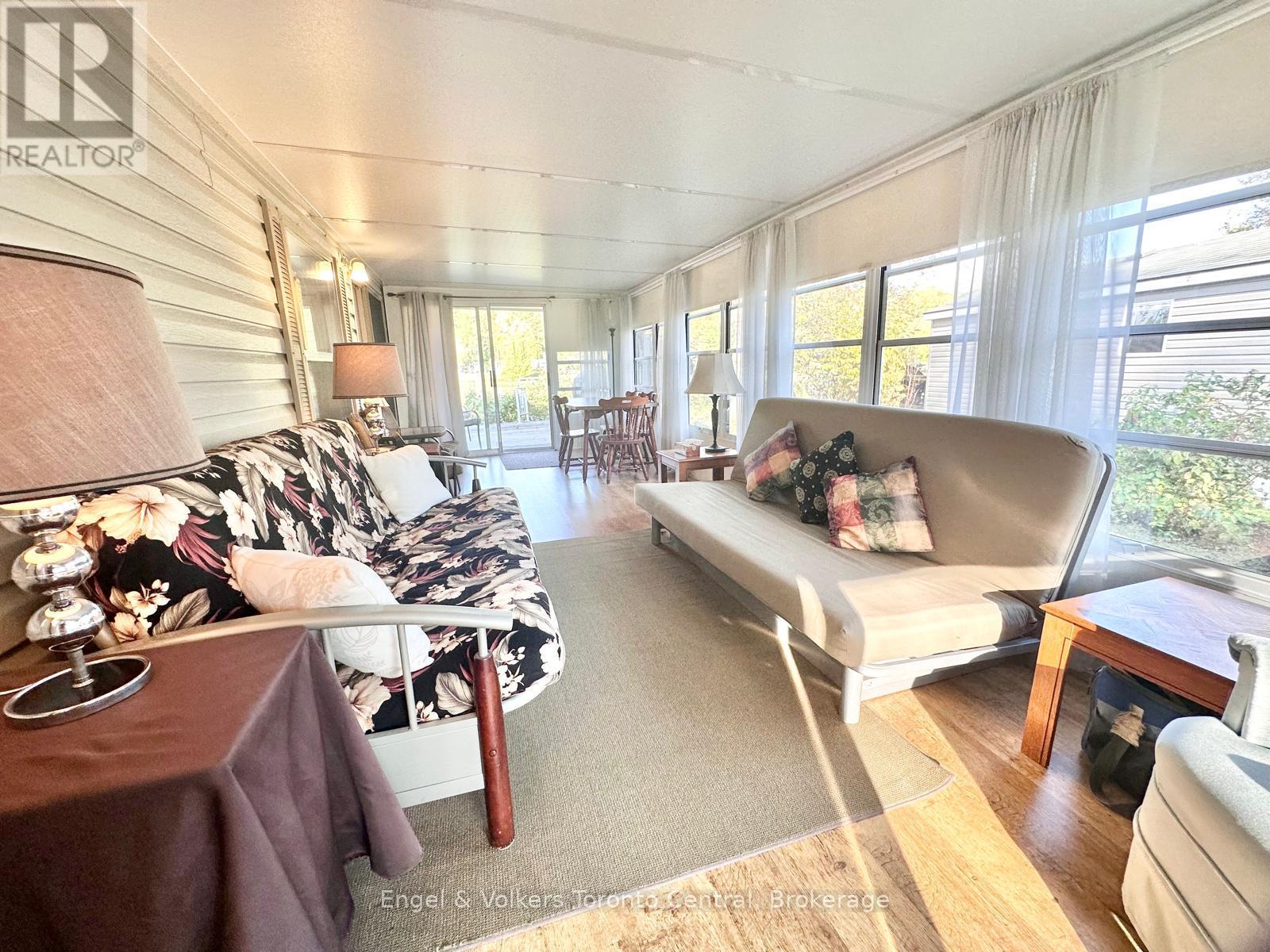 B6 - 7489 Sideroad 5 E, Wellington North, Ontario  N0G 2L0 - Photo 23 - X12881548