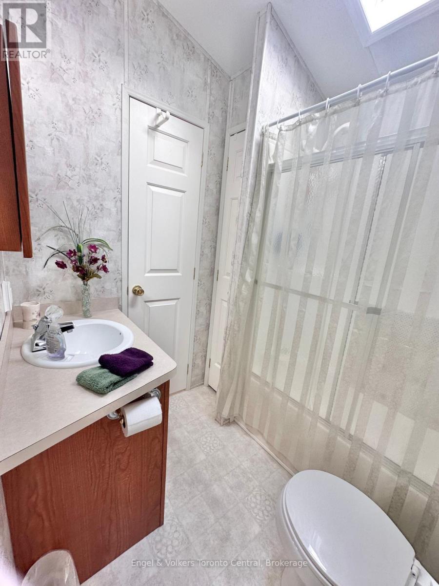 B6 - 7489 Sideroad 5 E, Wellington North, Ontario  N0G 2L0 - Photo 35 - X12881548