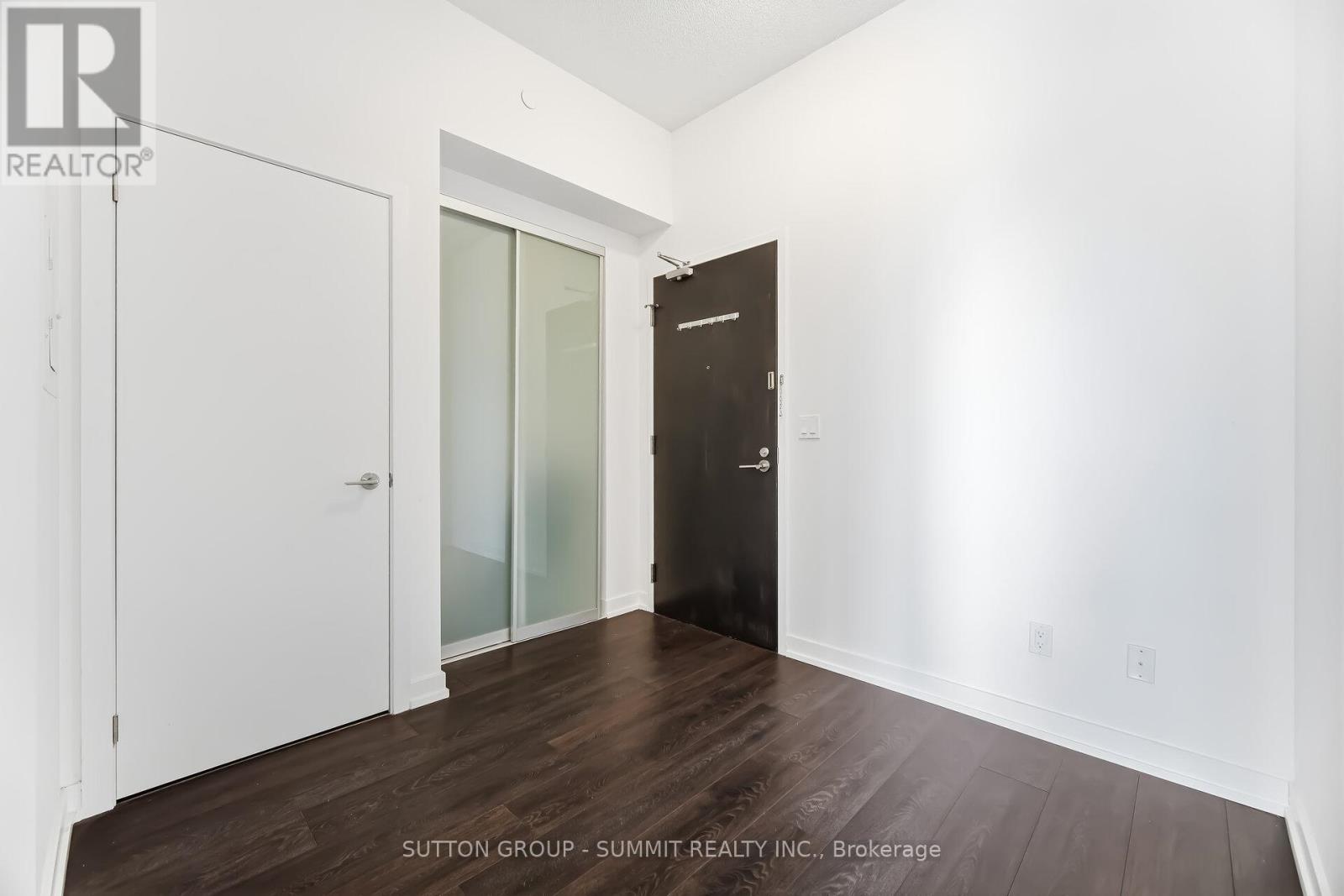 506 - 297 College Street, Toronto, Ontario  M5T 0C2 - Photo 4 - C12880434