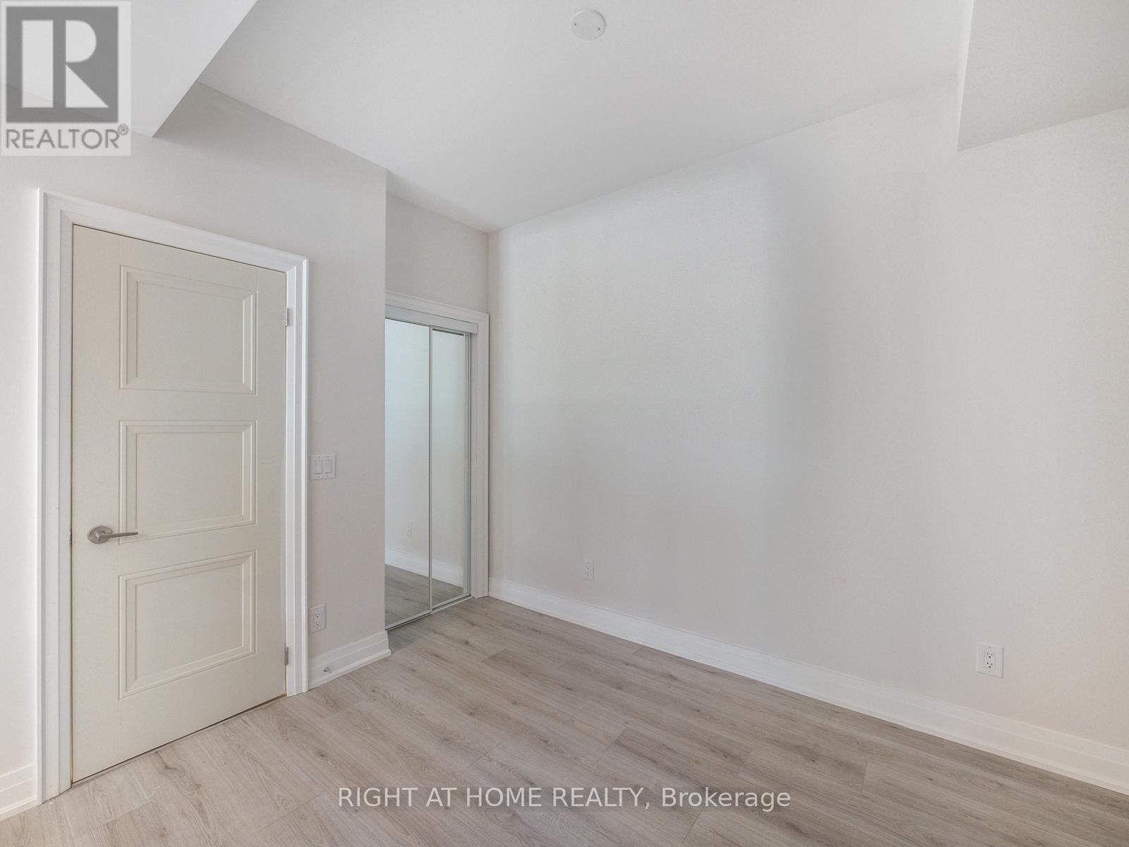 5 - 262 Finch Avenue E, Toronto, Ontario  M2N 0L3 - Photo 12 - C12881452