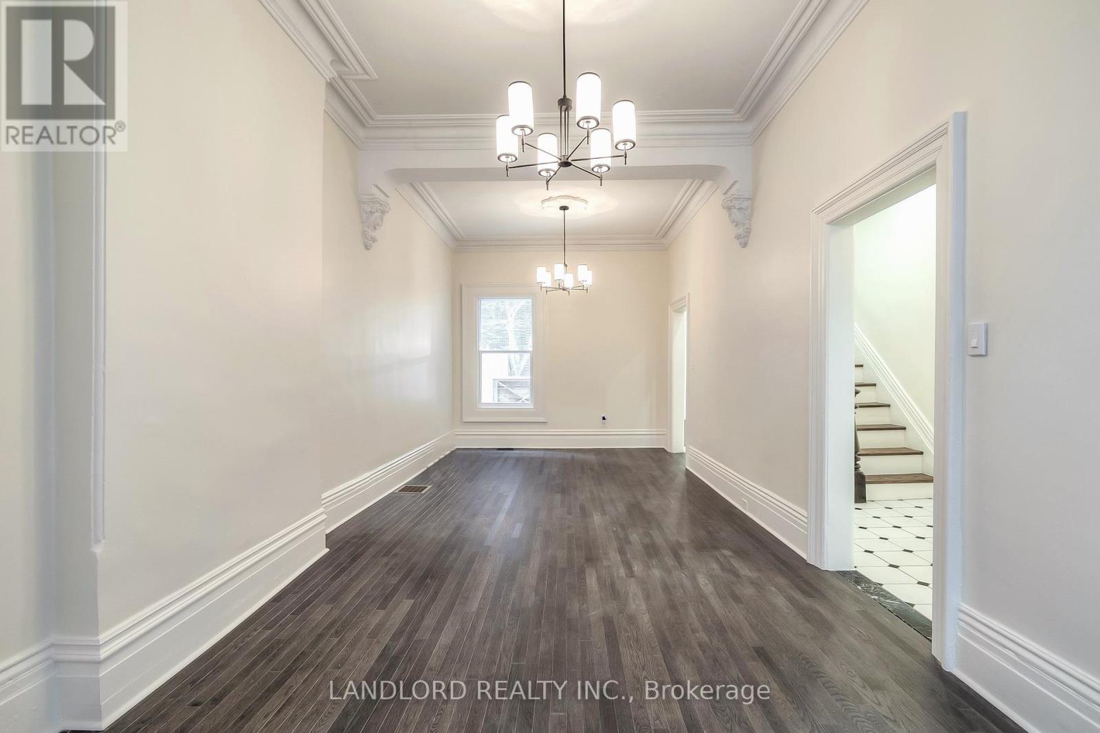 8 Draper Street, Toronto, Ontario  M5V 2M4 - Photo 7 - C12881460