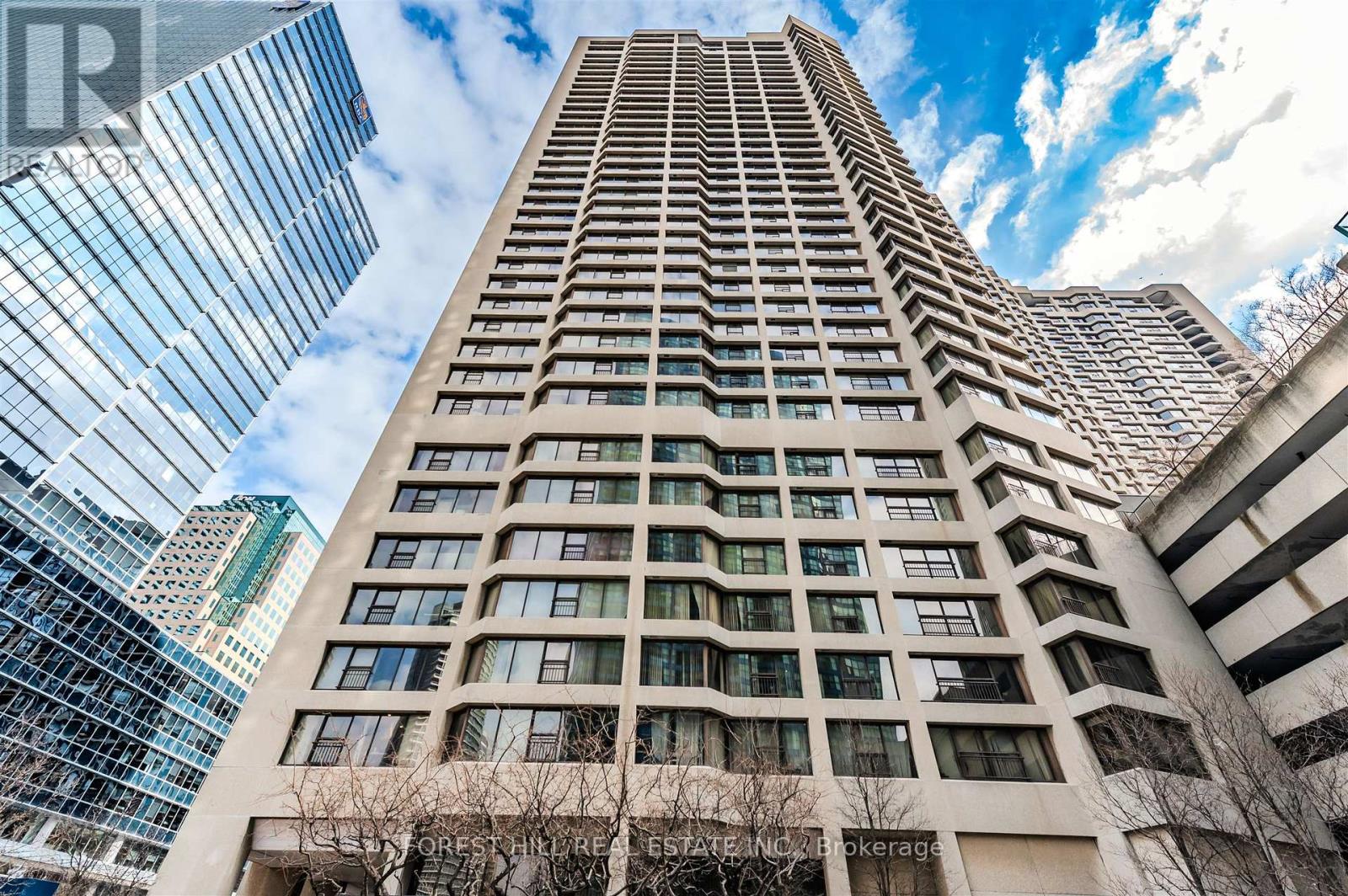 2313 - 55 HARBOUR SQUARE Toronto (Waterfront Communities), ON M5J 2L1