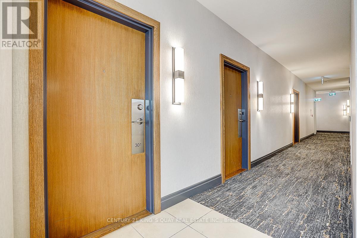 301 - 736 Spadina Avenue, Toronto, Ontario  M5S 2J6 - Photo 11 - C12881500