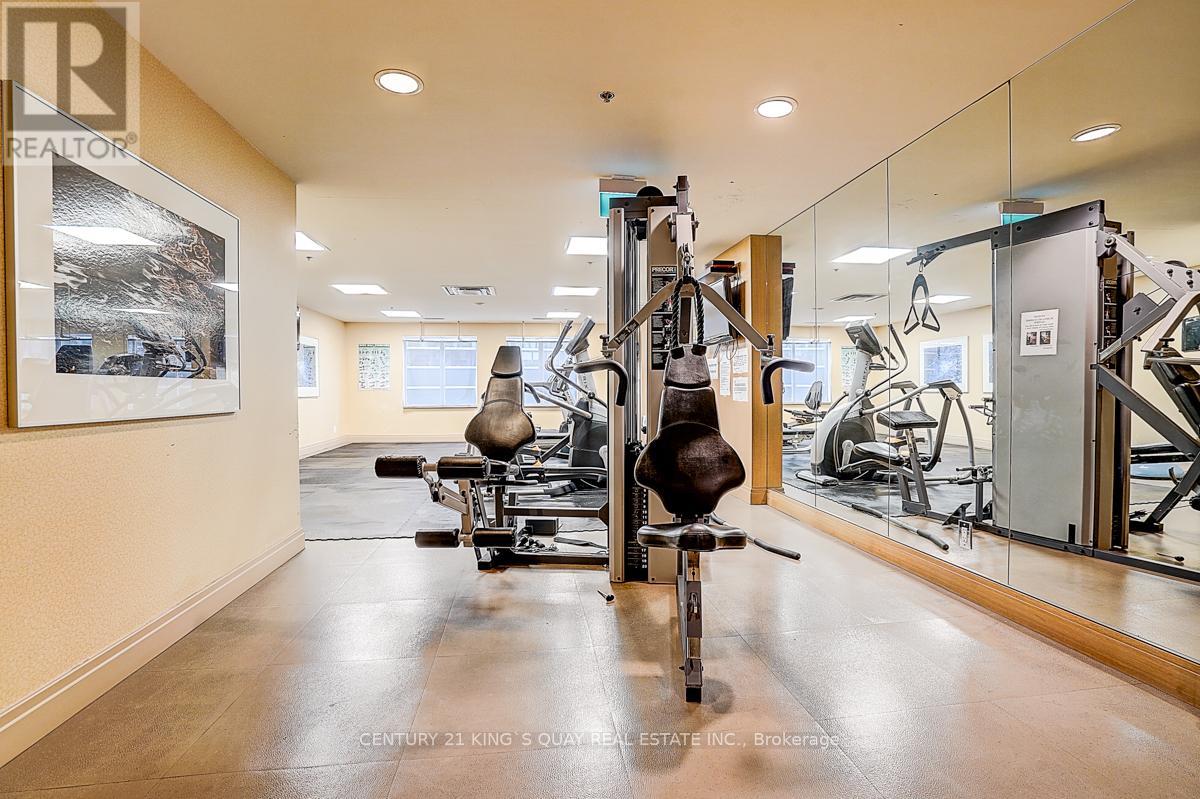 301 - 736 Spadina Avenue, Toronto, Ontario  M5S 2J6 - Photo 12 - C12881500