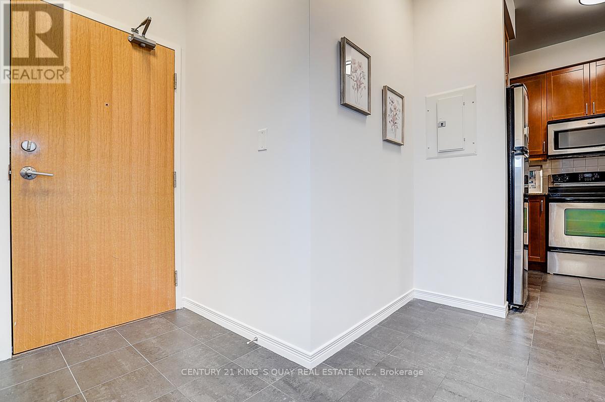 301 - 736 Spadina Avenue, Toronto, Ontario  M5S 2J6 - Photo 18 - C12881500