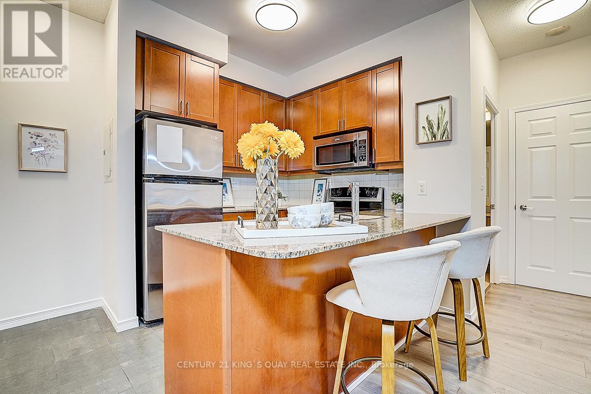 301 - 736 Spadina Avenue, Toronto, Ontario  M5S 2J6 - Photo 22 - C12881500