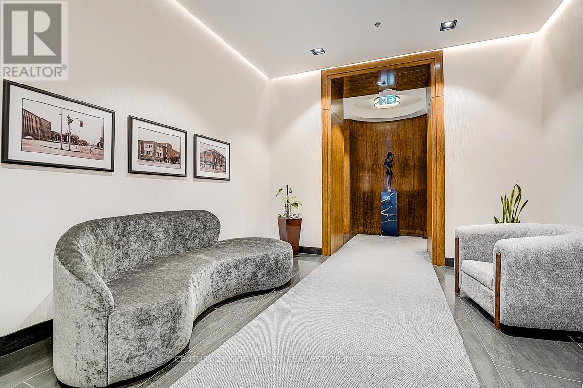 301 - 736 Spadina Avenue, Toronto, Ontario  M5S 2J6 - Photo 6 - C12881500