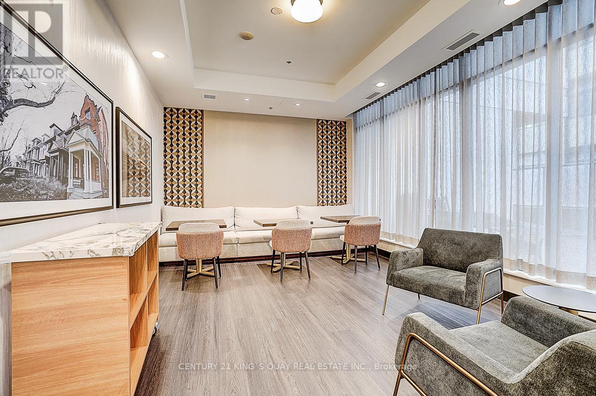 301 - 736 Spadina Avenue, Toronto, Ontario  M5S 2J6 - Photo 8 - C12881500