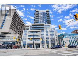 301 - 736 SPADINA AVENUE, Toronto, Ontario
