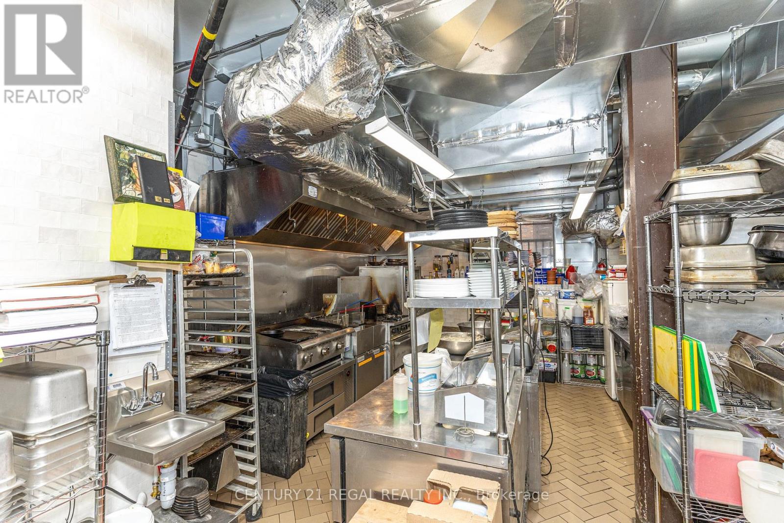 40 Wellington Street E, Toronto, Ontario  M5E 1E3 - Photo 18 - C12880610