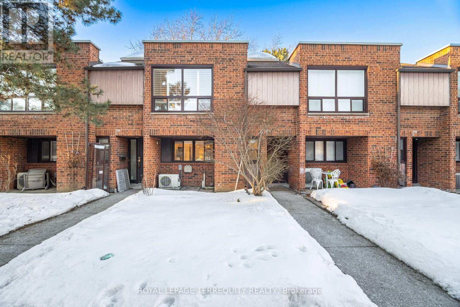 4 - 298 Torresdale Avenue, Toronto, Ontario  M2R 3N3 - Photo 3 - C12881504