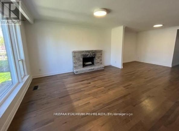 293 Ellerslie Avenue, Toronto, Ontario  M2R 1B6 - Photo 2 - C12881510