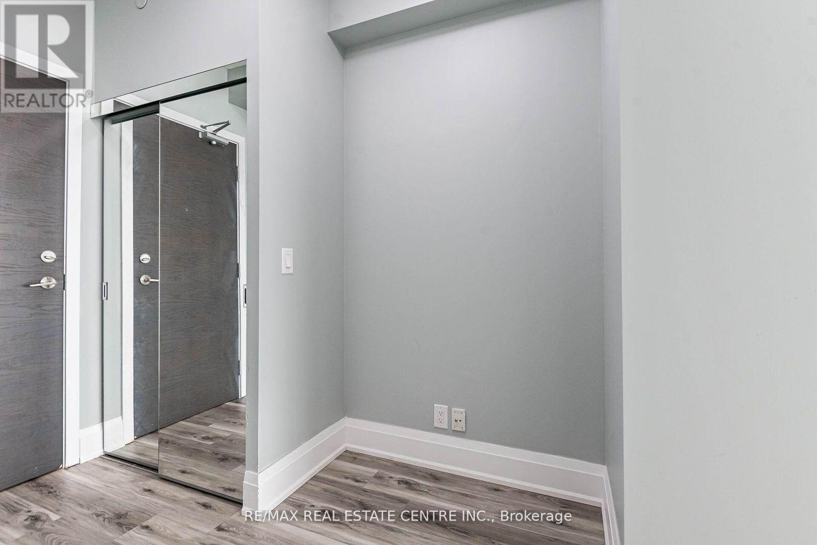 2611 - 33 Shore Breeze Drive, Toronto, Ontario  M8V 0G1 - Photo 2 - W12868322