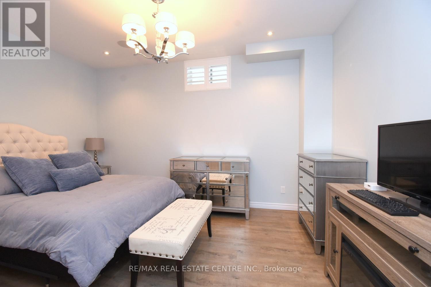 211 Tollgate Drive, Hamilton, Ontario  L9G 5C8 - Photo 49 - X12857164