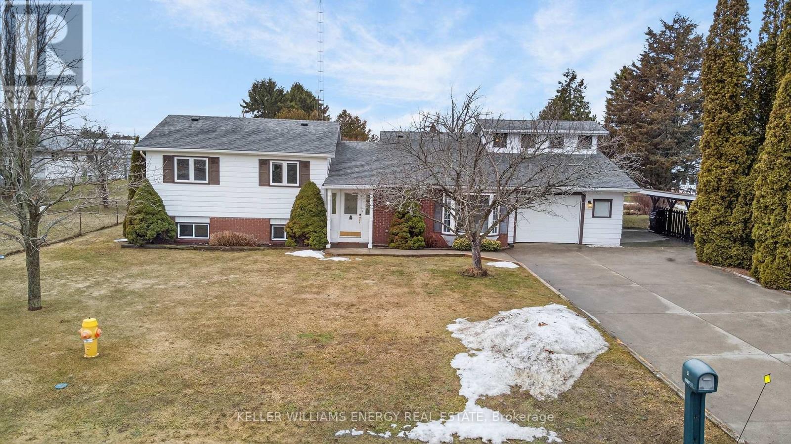 4 Mary Avenue, Prince Edward County (Wellington Ward), Ontario  K0K 3L0 - Photo 42 - X12879582