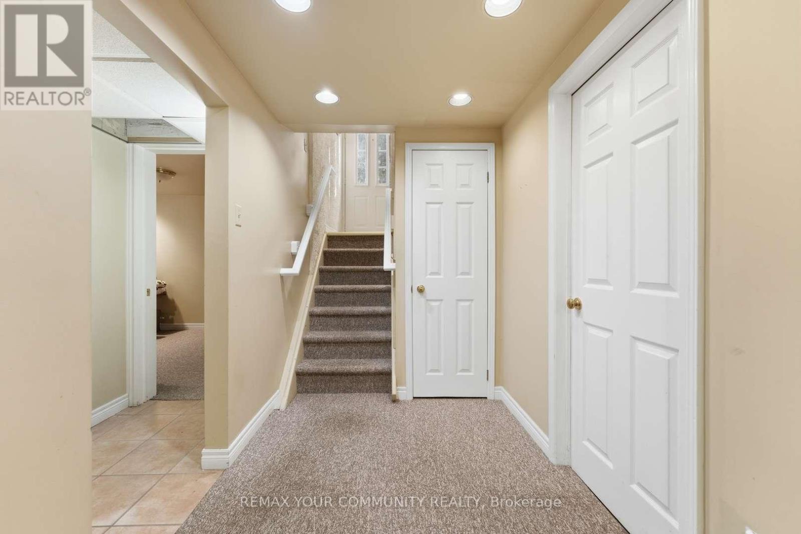 154 Hollingsworth Drive, King, Ontario  L7B 1G8 - Photo 31 - N12881454