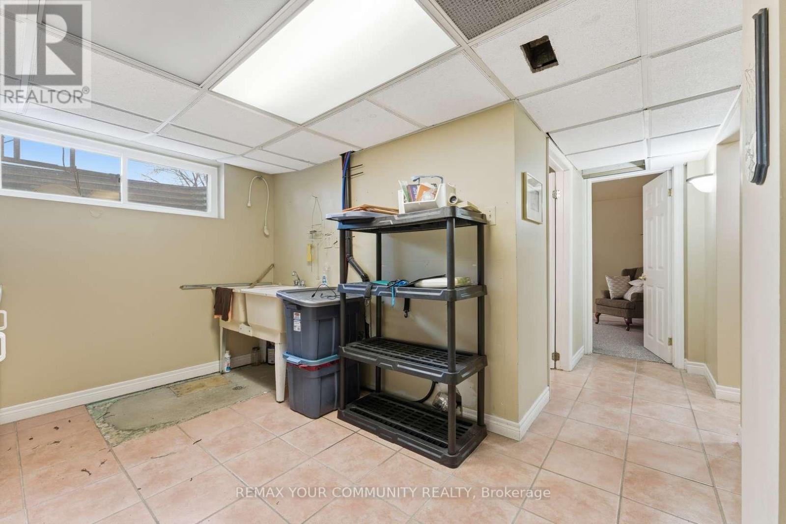 154 Hollingsworth Drive, King, Ontario  L7B 1G8 - Photo 34 - N12881454