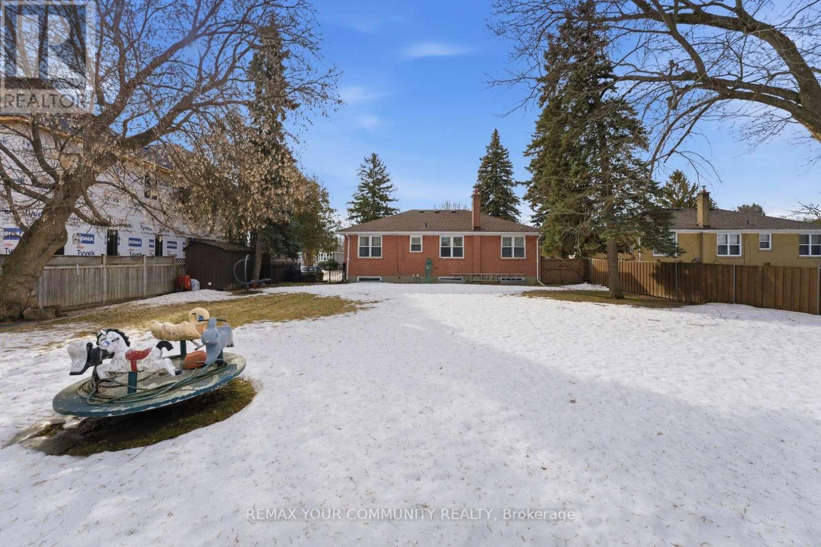 154 Hollingsworth Drive, King, Ontario  L7B 1G8 - Photo 41 - N12881454